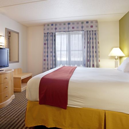 Holiday Inn Express Hotel & Suites Mooresville - Lake Norman By Ihg Exterior foto