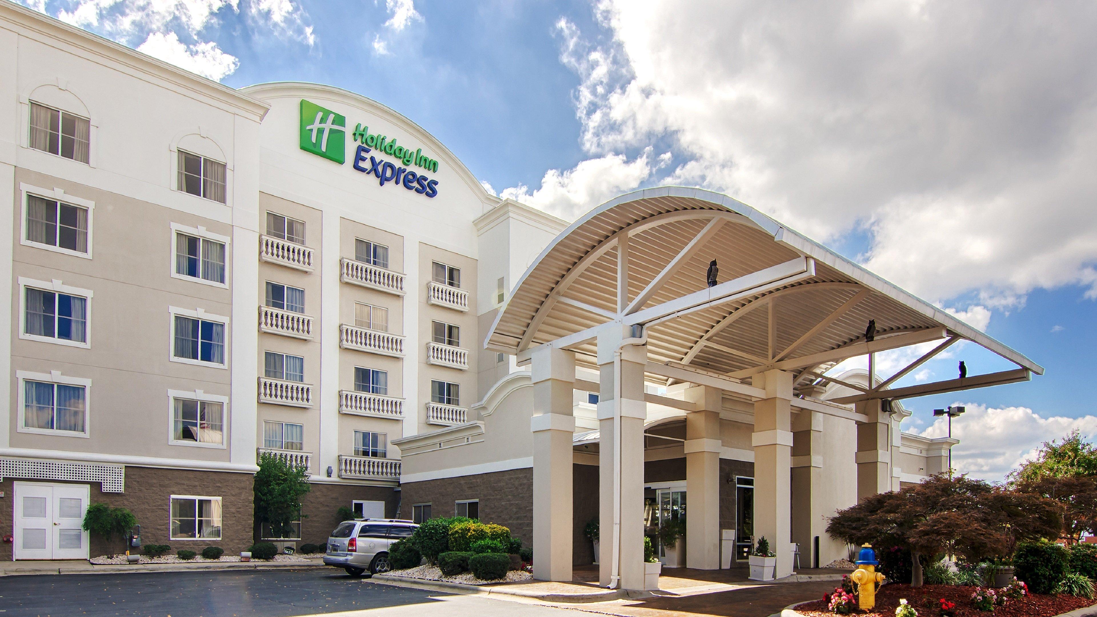 Holiday Inn Express Hotel & Suites Mooresville - Lake Norman By Ihg Exterior foto
